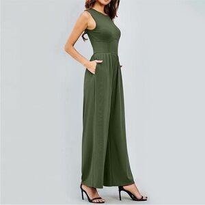 Cider Olive Green Sleeveless Jumpsuit